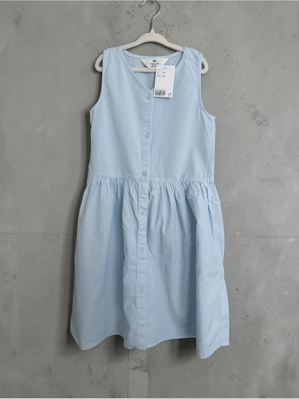 H&M Light Blue Sleeveless Button-Front Dress